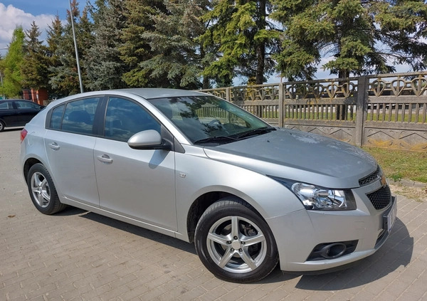 Chevrolet Cruze cena 22900 przebieg: 139000, rok produkcji 2012 z Płońsk małe 407